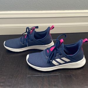 Kids adidas memory foam footbed